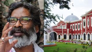  நில மோசடி வழக்கு: ஜார்க்கண்ட் மாஜி முதல்வர் ஹேமந்த் சோரனுக்கு ஜாமீன் தந்த ஹைகோர்ட்!