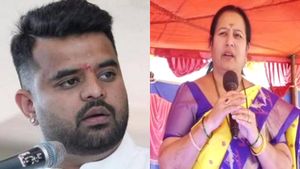கர்நாடகாவில் பரபரப்பு.. தப்பி ஓடிய பிரஜ்வல்  தாயார் பவானியை வலை வீசி தேடும் சிறப்பு புலனாய்வு குழு! 