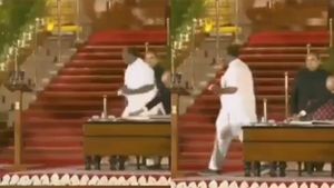  நீங்க யாராச்சும் அத பாத்தீங்களா? குடியரசு தலைவர் மாளிகையில் சிறுத்தை? குமாரசாமி தலைக்கு மேல பாருங்க!