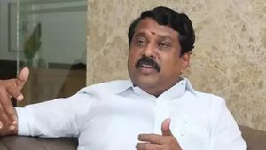 தேறவே தேறாது! இதுக்கு மேல இங்க எதுக்கு? வாக்கு எண்ணும் மையத்தை விட்டு வெளியேறிய நயினார் நாகேந்திரன் 