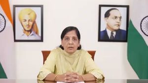 டெல்லி மதுபான கொள்கை முறைகேடு வழக்கின்.. சர்ச்சை வீடியோ! சுனிதா கெஜ்ரிவாலுக்கு நீதிமன்றம் உத்தரவு 