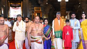  21 ஆண்டுகளுக்கு முன் நடந்த 'கொடூர சம்பவம்'... பலத்த பாதுகாப்புடன் திருப்பதியில் சந்திரபாபு நாயுடு! 