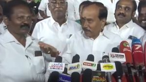 சேகர் பாபு குறித்து ஹெச் ராஜா அப்படி ஒரு விமர்சனம்.. ஒரே கேள்வி தான்.. ஆடிப்போன அறநிலையத்துறை 