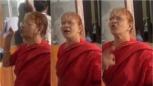 'கெட் அவுட்'.. அதிர்ந்த சென்னை மாநகராட்சி.. கிழித்து எறிந்து பாஜக கவுன்சிலர் உமா ஆனந்தன் ஆவேசம் 