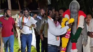 மீண்டும் எம்பியான விஜய் வசந்த்.. குமரியில் வென்றதும் குடும்பத்தோடு செய்ததை பாருங்க.. நெகிழ்ச்சி 