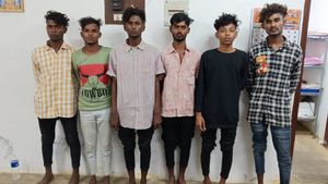 கையில் கஞ்சா.. மயக்கத்தில் மட்டை! 2கே கிட்ஸ்-ன் ரீல்ஸ் வேற.. இப்ப என்ன ஆச்சுனா ப்ரண்ட்ஸ்? பரபர பழனி! 