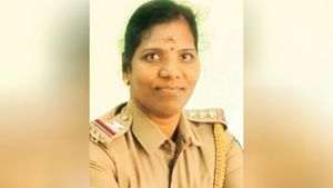  திருக்கோவிலூர் இன்ஸ்பெக்டர் மகேஸ்வரி அதிரடியாக பணியிடை நீக்கம்.. விழுப்புரம் டிஐஜி உத்தரவின் பின்னணி