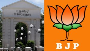 உடையும் பாஜக கூட்டணி? எதிராக திரும்பும் தலைகள்! ஆட்சி கவிழும் அபாயம்..புதுச்சேரியில் திடீர் குழப்பம்
