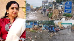 தமிழச்சி தங்கப்பாண்டியனை டேக் செய்து பொங்கிய நெட்டிசன் .. சென்னையில் ஒரே நாளில் மாறிய காட்சிகள் 