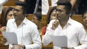 லோக்சபாவில் ’தீ’யாய் அலறவிட்ட 'திதி’ மமதா பானர்ஜி மருமகன் அபிஷேக் பானர்ஜி.. என்னா ஆவேசமப்பா! 