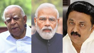  ஈழத் தமிழர் தலைவர் இரா. சம்பந்தன் மறைவுக்கு பிரதமர் மோடி, முதல்வர் ஸ்டாலின் ஆழ்ந்த இரங்கல்! 