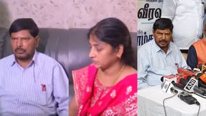  திருமாவளவனுக்கு பாதுகாப்பை வலுப்படுத்த வேண்டும்.. ஸ்டாலினுக்கு கோரிக்கை வைத்த மத்திய அமைச்சர்!