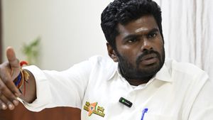 தமிழ்நாடு வன்முறை மாநிலமாகிவிட்டது.. கள்ளச்சாராயம் ஆறு போல ஓடுகிறது.. செயற்குழுவில் அண்ணாமலை ஆவேசம்!