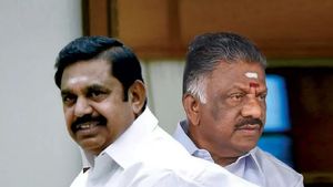  ஓபிஎஸ் விஸ்வாசமாக இருந்ததாக வரலாறே இல்லை! ’அப்பாயின்மெண்ட்’ அண்ணாமலை.. மதுரையில் எகிறிய எடப்பாடி..!