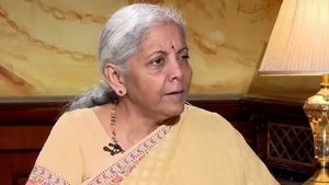 மிடில் கிளாஸ் மக்களுக்கு இந்த பட்ஜெட்டில் என்ன இருக்கு! இரண்டே வரியில் நிர்மலா சீதாராமன் நறுக் பதில்