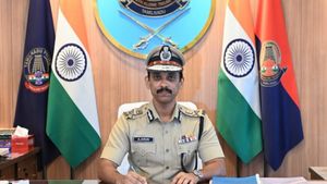 11 பேர் மீது பாய்ந்தது குண்டர் சட்டம்! அருண் சார்ஜ் எடுத்த 14 நாட்களிலேயே நடுங்கும் சென்னை ரவுடிகள்!