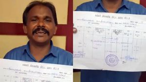 விஏஓ முதல் தாசில்தார் வரை.. லஞ்சத்தை சட்டம் ஆக்கிடுங்க.. திருநெல்வேலியில் இளைஞர் வெளியிட்ட வீடியோ 