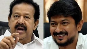 உதயநிதி ஆட்சியில் மாணவிகளுக்கு 