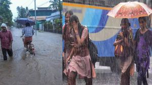  நீலகிரி, கோவை மாவட்டங்களில் இன்று பள்ளிகளுக்கு விடுமுறை.. தொடர் கனமழை காரணமாக கலெக்டர்கள் அறிவிப்பு!