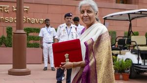 ஆந்திரா, பீகாருக்கு அள்ளிக்கொடுத்த நிர்மலா சீதாராமன்.. எதிர்க்கட்சி எம்பிக்கள் எதிர்ப்பு முழக்கம்