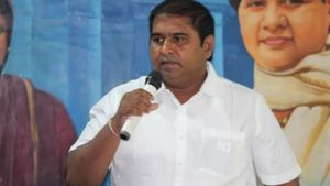 நடுங்கிய சென்னை.. ஆம்ஸ்ட்ராங்கை வெட்டி கொன்றது ஏன்? கைதான 8 பேர் யார் யார்? பின்னணி 