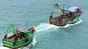 ராமேஸ்வரம் மீனவர்களை கற்களை வீசி தாக்கி விரட்டி அடித்த இலங்கை கடற்படையினர்.. நடுக்கடலில் அட்டூழியம்!