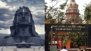  ஈஷா மையத்திற்குள் அத்துமீறி நுழைய முயற்சி.. தபெதிகவினர் மீது வழக்கு பதிய சென்னை ஐகோர்ட் உத்தரவு!