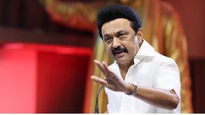  கவுன்சிலர்களுக்கு ஆப்பு.. ஆளுங்கட்சினு கூட பார்க்காம அதிரடி காட்டிய ஸ்டாலின்! அந்த 4 பேர் யார் யார்?