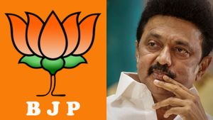 ஸ்டாலின் தந்த கிரீன் சிக்னல்.. உளவுத்துறையை வைத்து.. சைலண்ட்டாக தூக்கிய போலீஸ்.. மிரண்ட பாஜக 