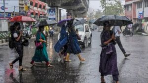 அடுத்த 2 மணி நேரம்.. 14 மாவட்டங்களில் கொட்டப்போகும் மழை.. ராமநாதபுரம், சிவகங்கைக்கு ஆரஞ்ச் அலர்ட் 