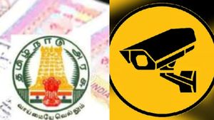 கேமராவில் ஏடாகூடமாக சிக்கிய திருவள்ளூர் ராணி.. அதுவும் ஆபீஸிலேயே.. முதல்முறையாக பத்திரப்பதிவு அதிரடி