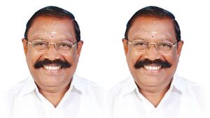 நாமக்கல்லில் 50 கோடி நிலம்.. பத்திரப்பதிவில் ட்விஸ்ட்.. சிக்கிய அதிமுக முன்னாள் எம்எல்ஏ கணவர் 