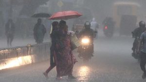 தமிழகத்திலேயே எங்கு அதிகபட்ச மழை பெய்தது தெரியுமா? சென்னையில் எங்கு எவ்வளவு? 