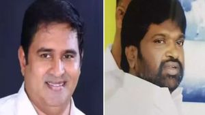  சென்னையில் கொட்டும் மழையில் ஆம்ஸ்ட்ராங் மனைவி போராட்டம்! வேலூரில் ரவுடி நாகேந்திரன் கைது 