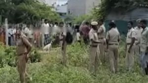 குடியிருப்பில் புகுந்த சிறுத்தை.. கம்பத்தில் வனக்காப்பாளரின் தலையில் கடித்து ஓட்டம்! உஷார் மக்களே 