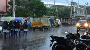 நீடிக்கும் பருவமழை.. அடுத்த ஒரு வாரத்திற்கு தூறல் இருக்கும்! சென்னை வானிலை மையம் அப்டேட்