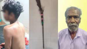  தோட்டத்தில் நடந்தது குத்தமா? பழங்குடி இளைஞர் மீது பாய்ந்த குண்டுகள்! சவேரியாரை தட்டி தூக்கிய போலீஸ்
