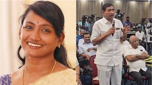  ஊட்டியை கலக்கிய கலெக்டர் இன்னசென்ட் திவ்யா குறித்து கோவை அன்னபூர்ணா சீனிவாசன் உருக்கமான பேச்சு 
