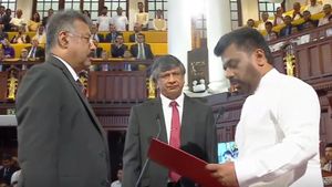இலங்கை தேர்தலில் வெற்றி.. அதிபராக பதவியேற்றார் அனுரா குமார திசநாயகே! 