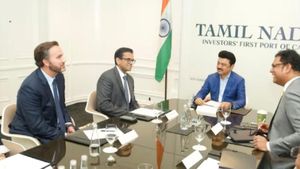 திருச்சிக்கு ஜாக்பாட்.. 5,000 பேருக்கு வேலை! 2,000 கோடியில் மின்னணு நிறுவனம்.. ஸ்டாலினுடன் ஒப்பந்தம் 