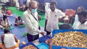 சமயபுரம் மாரியம்மன் கோயிலில் யார் பாருங்க.. அள்ள அள்ள தங்கம்..நாலாபக்கமும் கேமரா.. திகுதிகு திருச்சி