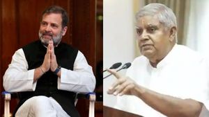  வெளிநாடுகளில் இந்தியாவுக்கு எதிராக பேசுவதா? ராகுல் காந்திக்கு துணை ஜனாதிபதி ஜக்தீப் தன்கர் கண்டனம்
