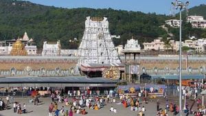 திருப்பதி ஏழுமலையானுக்கு அபிஷேக பொருட்களை கொடுக்கும் கிராமம்! யாருமே செல்ல முடியாத மர்மம்! 