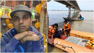 கங்கையில் மூழ்கிய அதிகாரி.. பணத்துக்காக காத்திருந்த படகோட்டி.. கடைசியில் என்னாச்சு தெரியுமா?