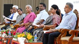 கோவை மாநகராட்சி கூட்டத்தில் நிர்மலா சீதாராமனுக்கு எதிரா குபீர் முழக்கம்! மேஜையை தட்டிய கவுன்சிலர்கள்