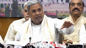 முடா விவகாரம்: சித்தராமையா ராஜினாமா கோரி போராடும் பாஜகவுக்கு எதிராக மத்திய அமைச்சர் குமாரசாமி! 