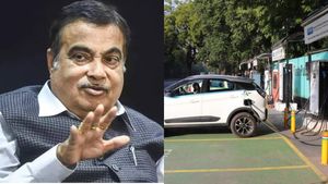 மின்சார வாகனங்கள் வாங்க போறீங்களா.. உடனே இதை பாருங்க.. நிதின் கட்கரி எடுத்த மேஜர் முடிவு 