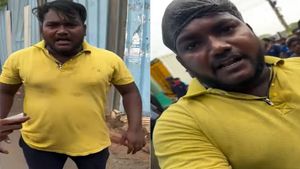 மட்டன் கடையில் அசையாமல் நின்ற ஆபீசர்ஸ்.. திருவள்ளூர் அப்பு பிரியாணி கடையில்.. அண்டாவை உருட்டி.. பரபர