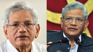 சீதாராம் யெச்சூரியின் உடல்நிலை கவலைக்கிடம்.. செயற்கை சுவாச உதவியுடன் தீவிர சிகிச்சை! 