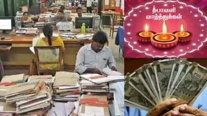 அகவிலைப்படி 3% உயர்வு.. தீபாவளியையொட்டி மத்திய அரசு ஊழியர்களுக்கு வந்த குட்நியூஸ்! 